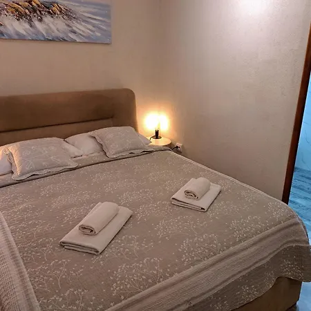 Ivan & Kate Apartman